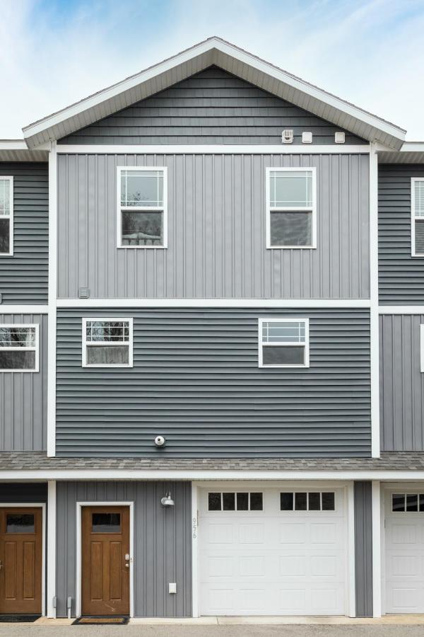 “Hygge” 3Bdr Townhouse, Close To Beach, Park & Wineries! Traverse City Exterior photo